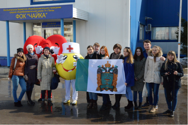 Студенты Лечебного факультета специальности «Фармация» приняли участие в массовой зарядке, посвященной Всемирному дню здоровья